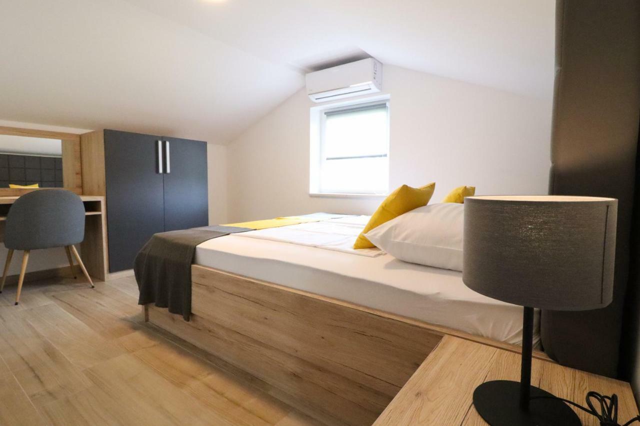 Brand New Apartment In Малинска Экстерьер фото